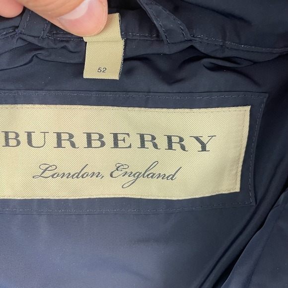 Burberry London Hedley Hooded Zip-Up JacketMen 52 Navy Packable Hood $590 - Picture 4 of 15